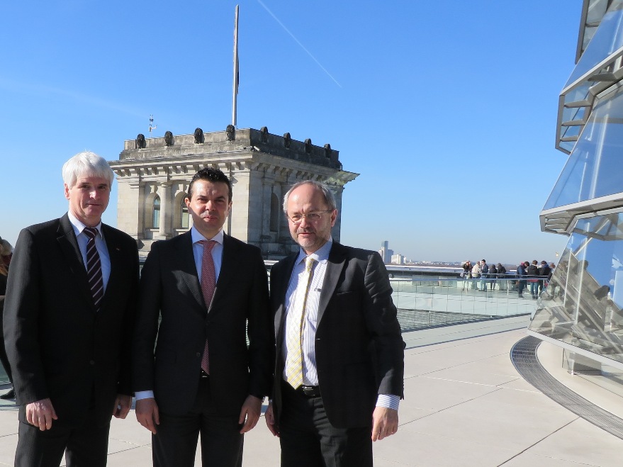 Treffen mit Außenminister Poposki